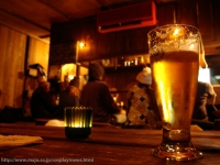 ����̃o�[�ƃI���I���r�[���A�B�e�ꏊ�F����