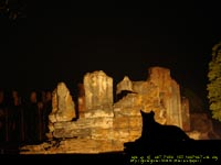 ���b�g�E�v���E�X���E�T���y�b�g (WAT PHRA SRI SANPHET)�ƌ���錢�@�B�e�ꏊ�F�A���^���A�^�C