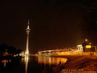 �}�J�I�^���[( Macau Tower )�̃��C�g�A�b�v�@�B�e�ꏊ�F�}�J�I